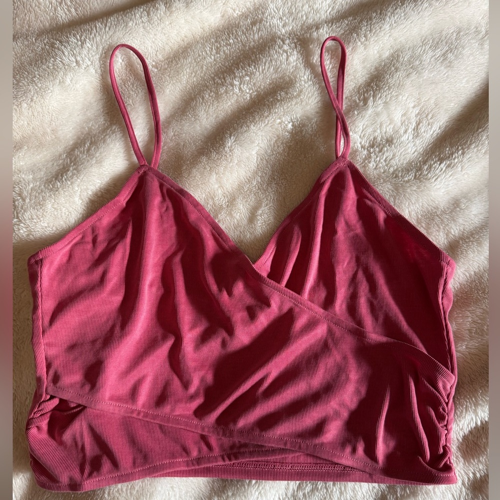 NWT Victoria’s Secret Pink Crop Strap Tank Size Medium